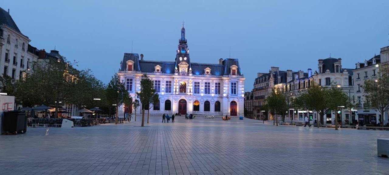 Apartmán Hyper Centre-Le Regratterie-Wifi Poitiers Exteriér fotografie